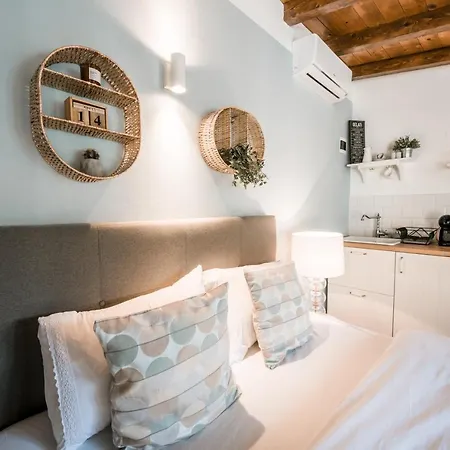Nautical Marina Apartments: Heated Pool & Water Sports Skradin Exterior photo