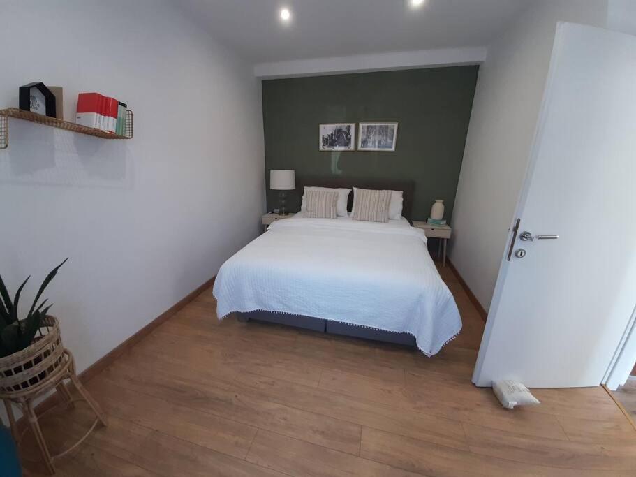 Apartment Nautical Marina Apartments: Heated Pool & Water Sports Skradin